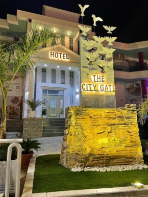 The City Gate Hotel